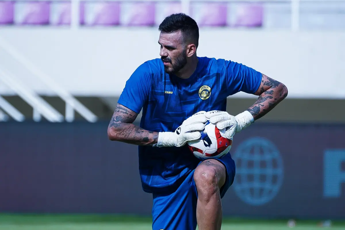 Musim Kompetisi Liga Berakhir, Lucas Frigeri Pertama Tinggalkan Arema FC