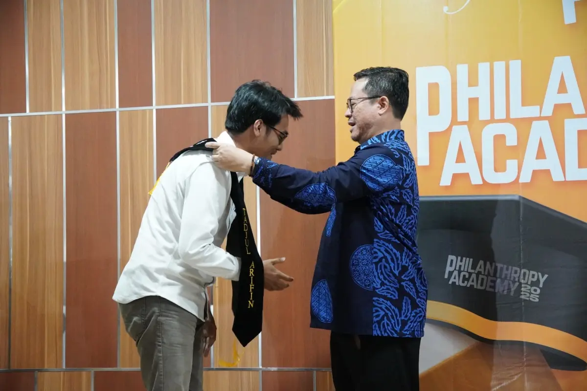 Kalung Samir Jadi Simbol Perjuangan, 11 Peserta Philanthropy Academy Lazismu Resmi Lulus
