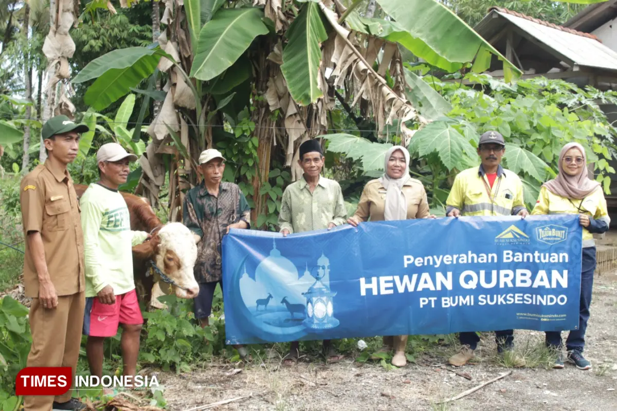 Idul Adha 2026, PT BSI Distribusikan 72 Hewan Kurban untuk Masyarakat Banyuwangi