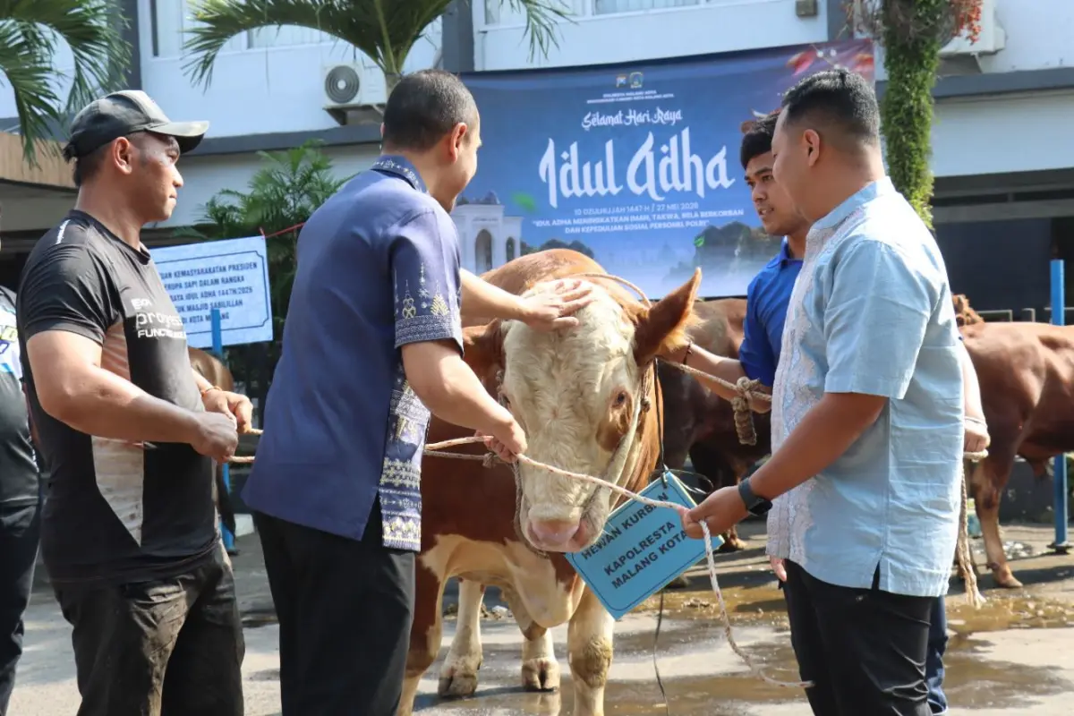 Polresta Malang Kota Tebar Ribuan Kilogram Daging Kurban