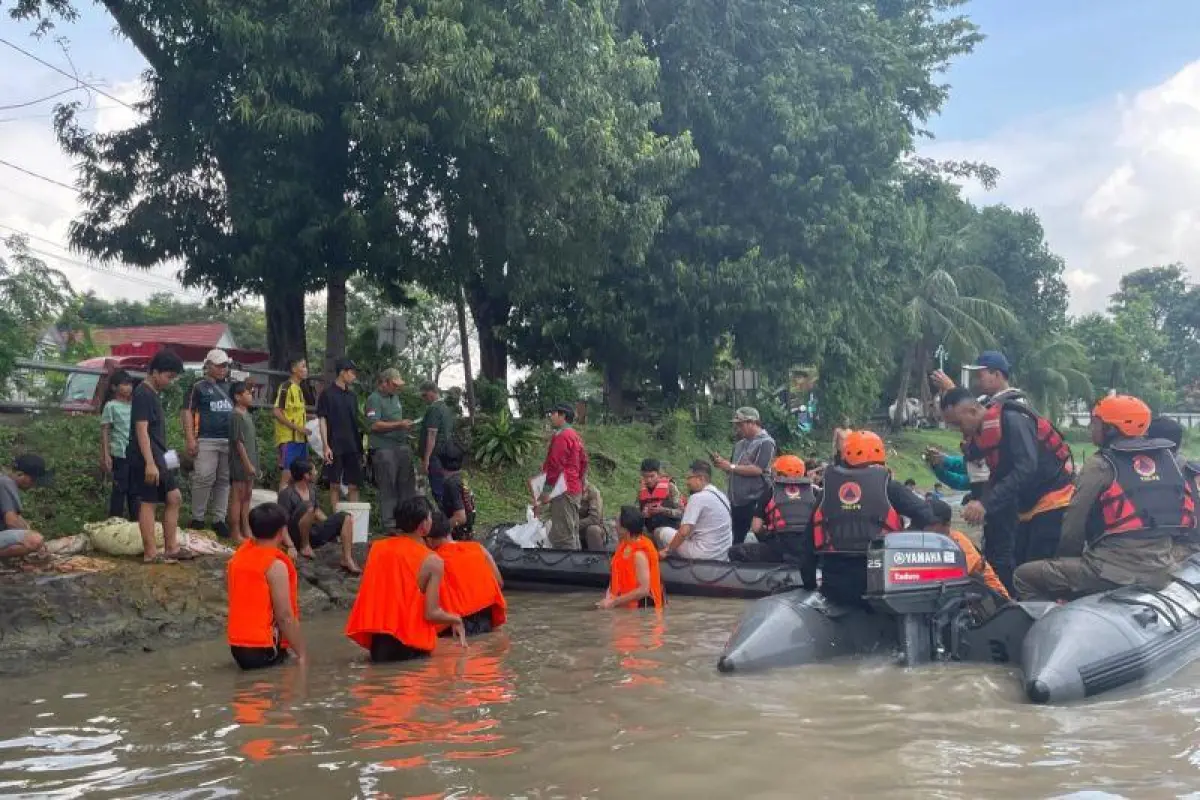 DLH Surabaya Tindak Tegas Warga yang Cuci Jeroan Hewan Kurban di Sungai