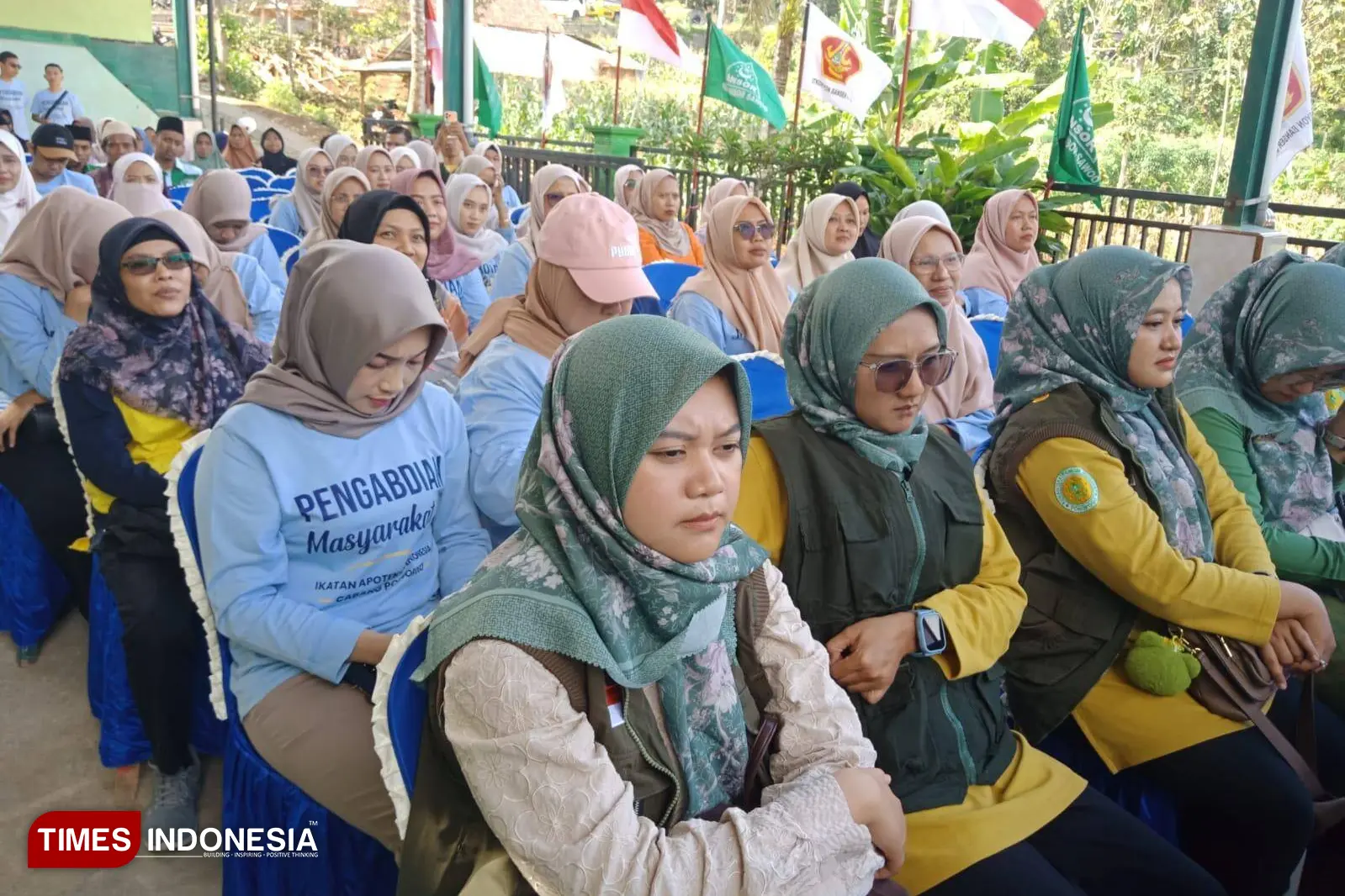 Sinergi di Lereng Bayang Kaki: Akafarma dan IAI Ponorogo Gelar Baksos Idul Adha di Desa Temon