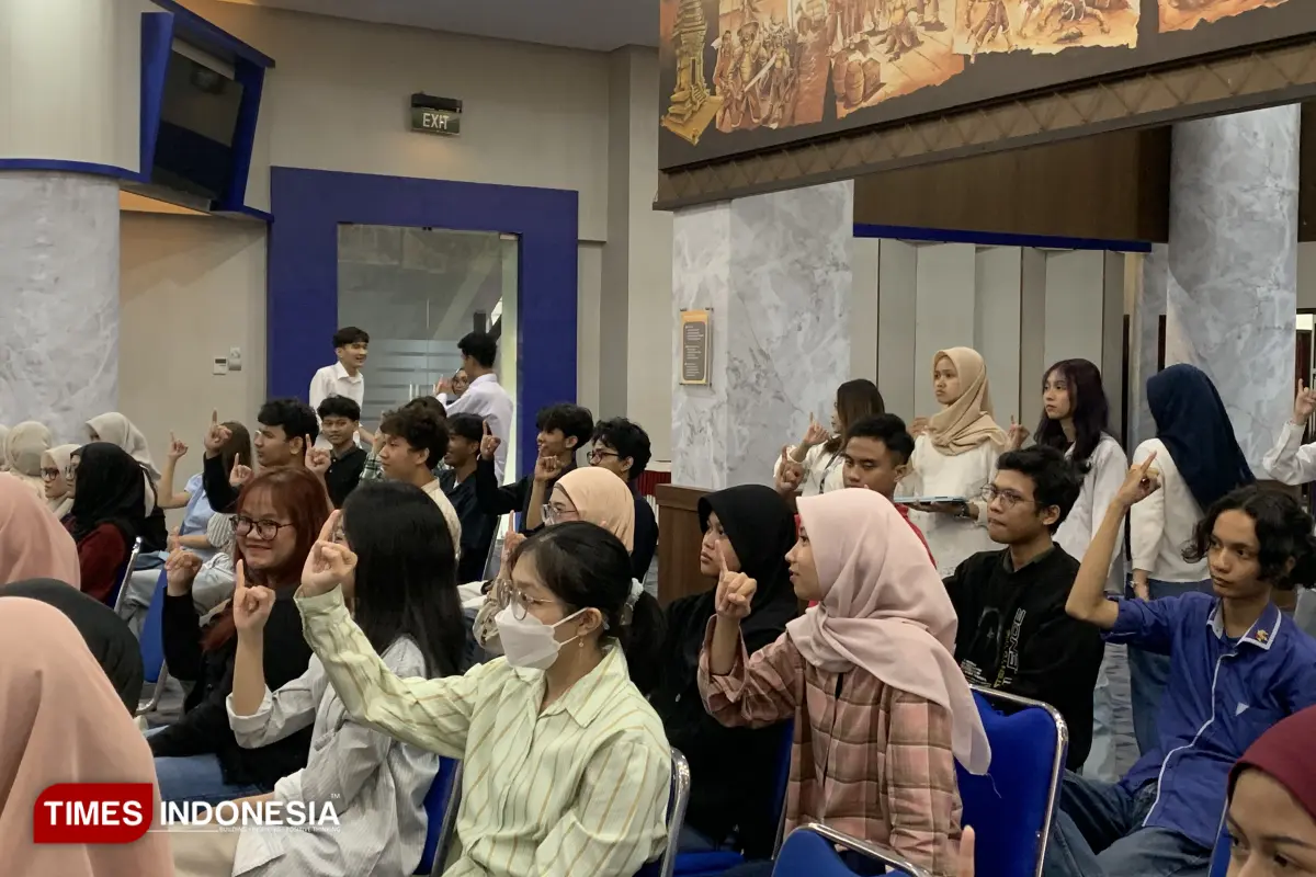 Kelas Bahasa Isyarat Jadi Ruang Bangun Kesadaran Inklusif Mahasiswa