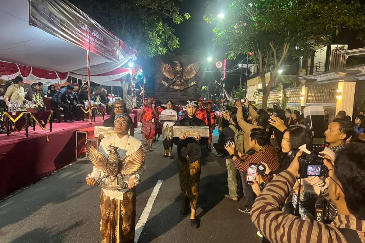 Pesta Lampion Grebeg Pancasila 2026 Terangi Kota Blitar dan Semangat Kebangsaan