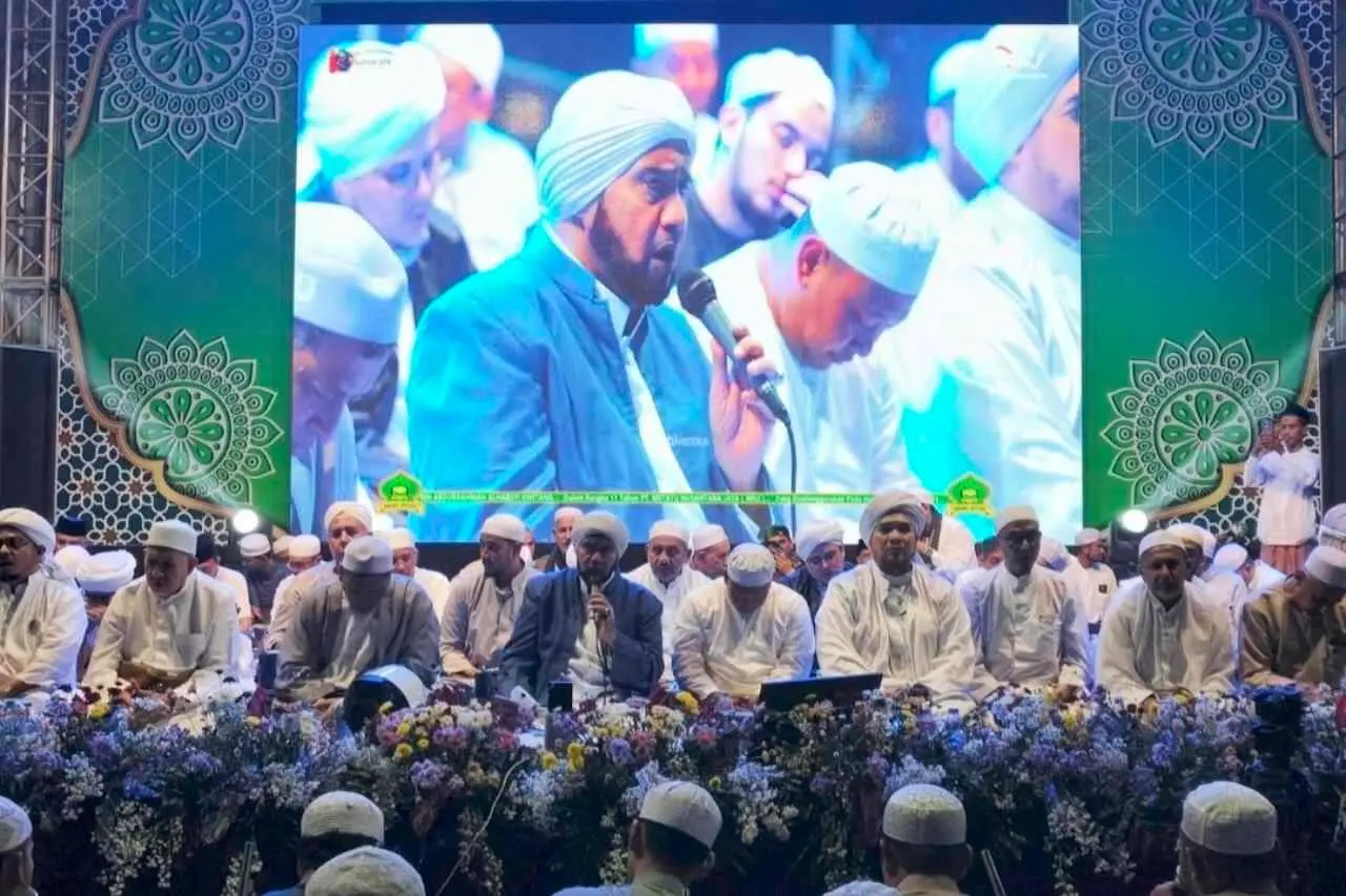 HUT ke-11 PT MNJ, Gaungkan Shalawat dan Doa Perdamaian Dunia