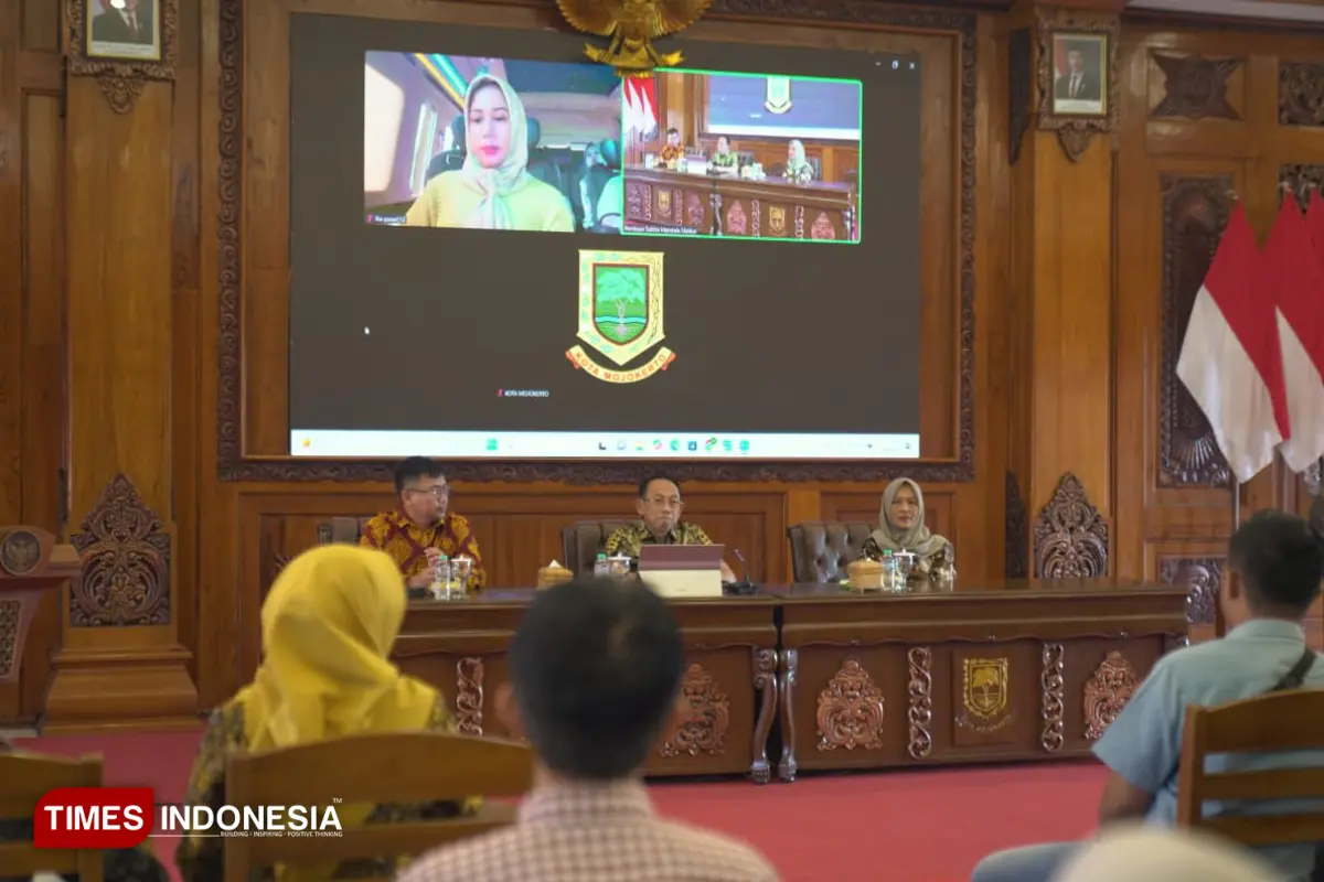 Wali Kota Mojokerto Tekankan Pentingnya Pelaporan LKPM untuk Dukung Pertumbuhan Ekonomi