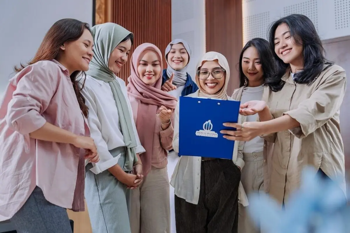 Mahasiswa UMBY - 1