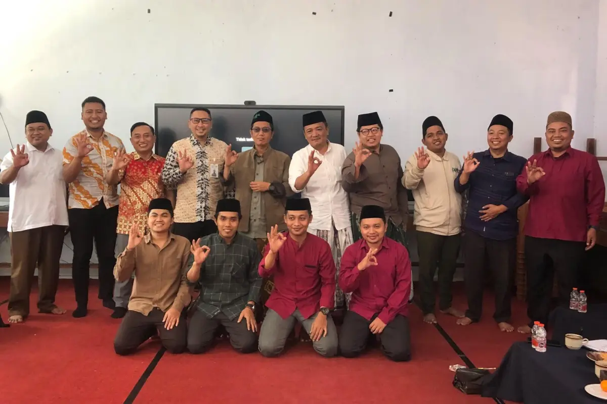 Modernisasi Pendidikan: Bank BSI dan Ponpes Raudlatul Ulum Gondanglegi Bersinergi Kelola Administrasi Pembayaran Digital