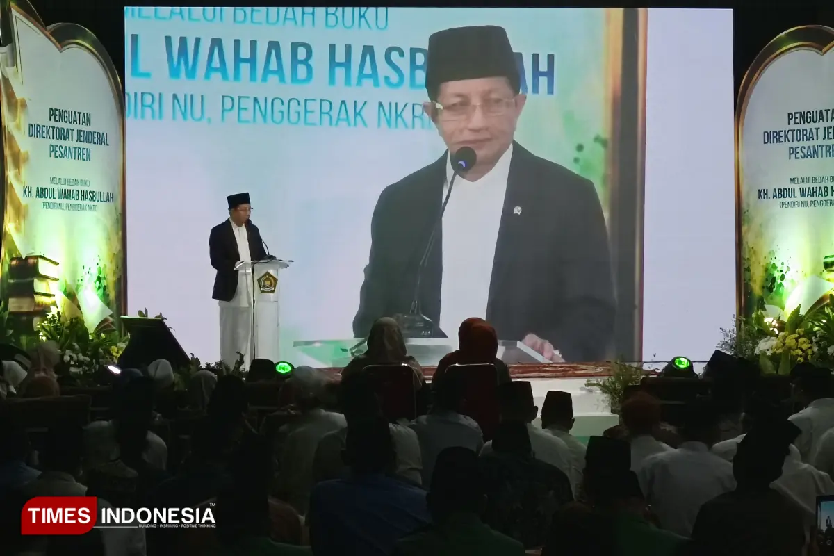 Bedah Buku dari Krapyak, Menag: KH Wahab Buktikan Islam, Nasionalisme, dan Pendidikan Bisa Sejalan
