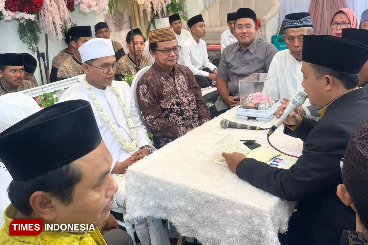 Dianggap Hari Hoki, 300 Lebih Pasangan Akad Nikah di Banyuwangi