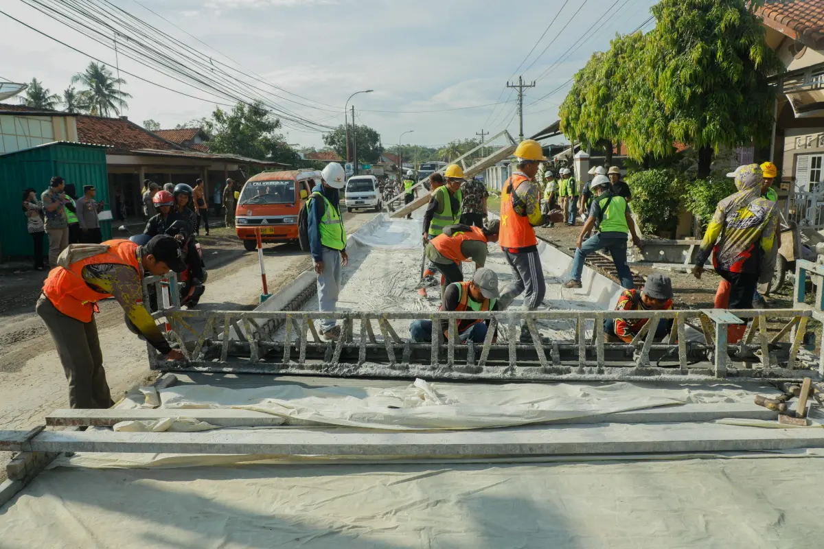 Pemprov Jateng Perbaiki Puluhan Ruas Jalan dan Jembatan pada 2026, Ini Daftarnya