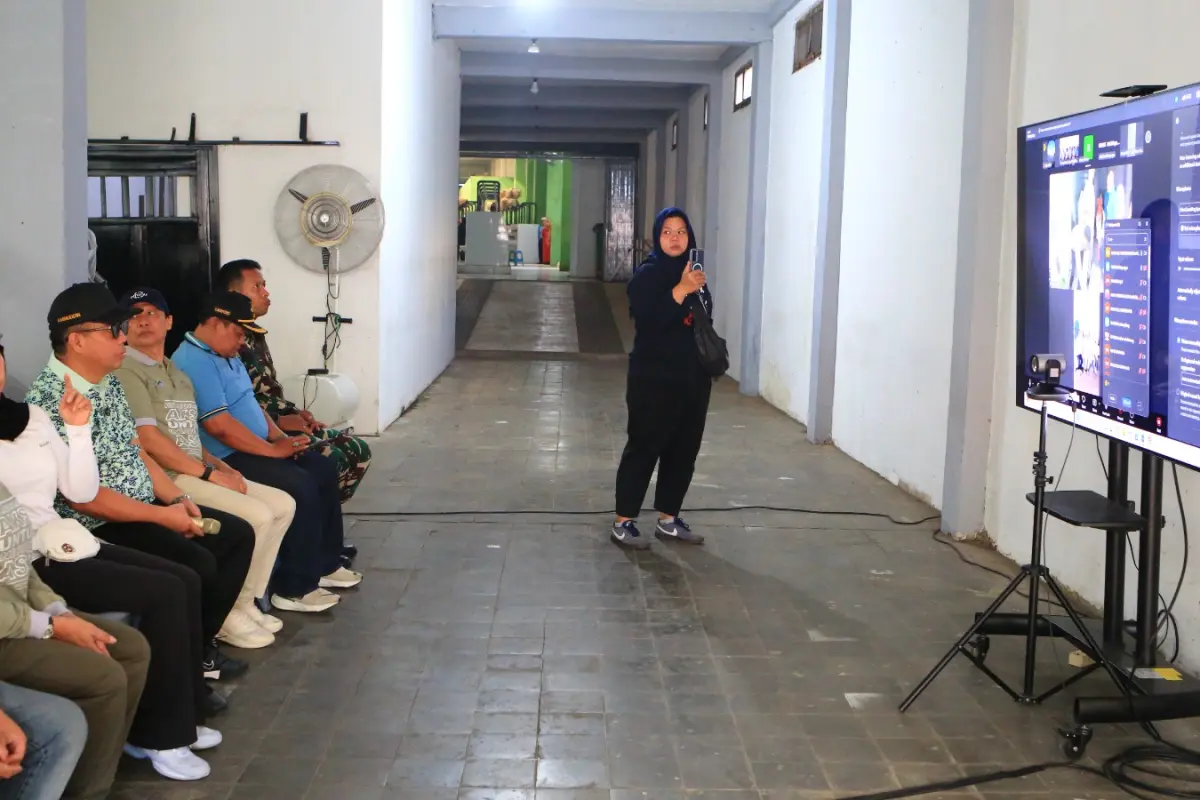 200 RW di Kota Probolinggo Serentak Kurve, Wali Kota Pantau Lewat Zoom