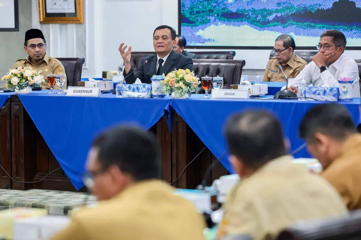 Tak Tunggu APBD Perubahan, Pemprov Jateng Siapkan Rp 200 Miliar Benahi Jalan