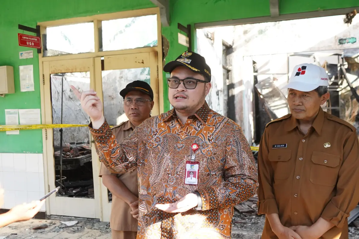 Bupati Kediri Akan Rehab Puskesmas Tiron Pasca Kebakaran