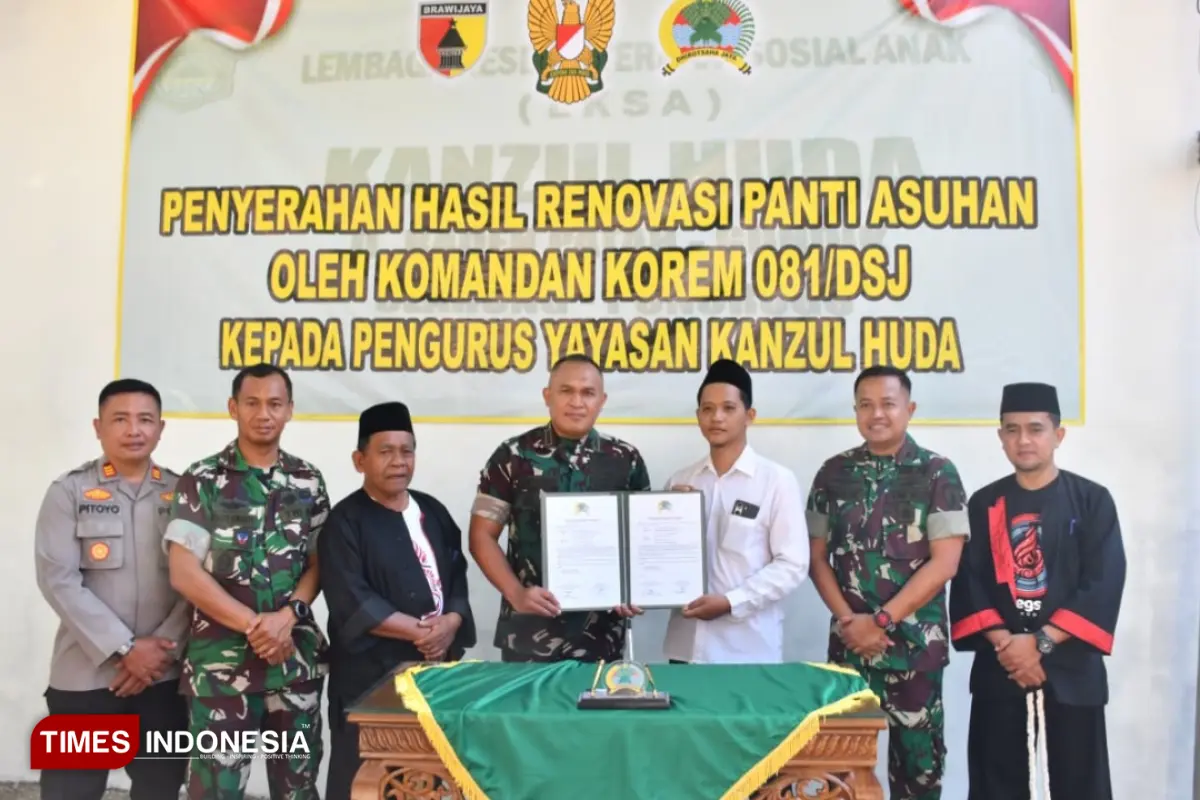 Dandim Ponorogo dan Danrem 081 DSJ Serahkan Hasil Renovasi Yayasan Panti Asuhan Kanzul Huda