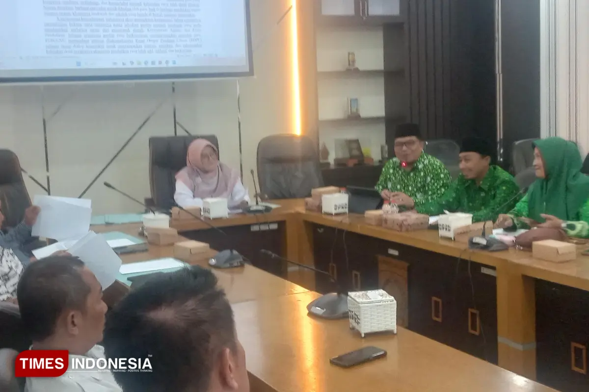 Hadapi Banyak Keterbatasan, Guru Swasta Kabupaten Malang Sampaikan Sikap ke Dewan