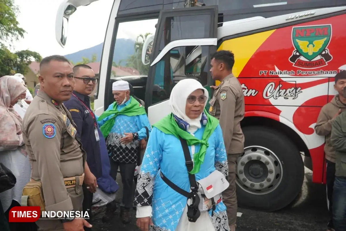 Jemaah haji Padang Panjang 3