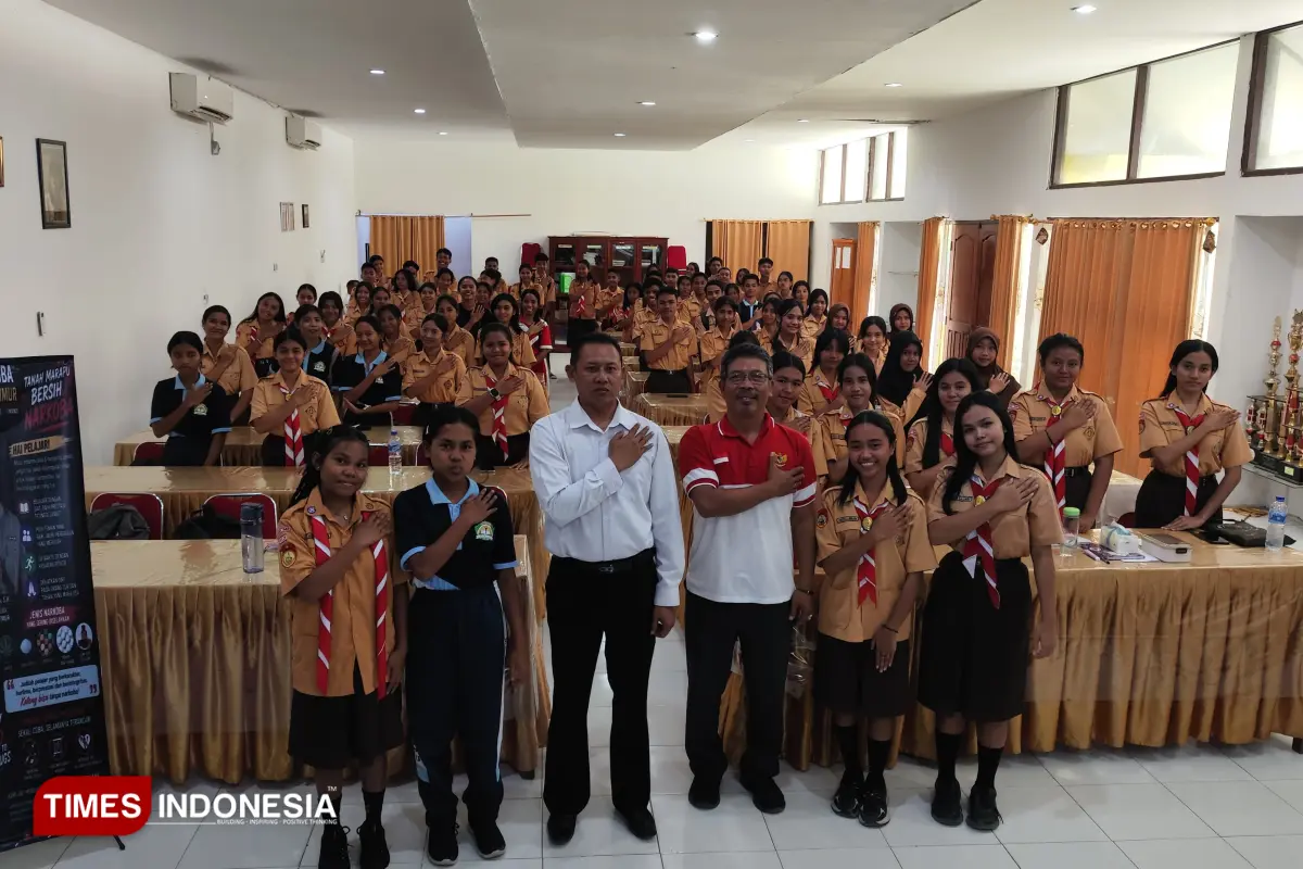 Polres Sumba Timur Sambangi SMAN 2 Waingapu, Ajak Pelajar Berani Tolak Narkoba