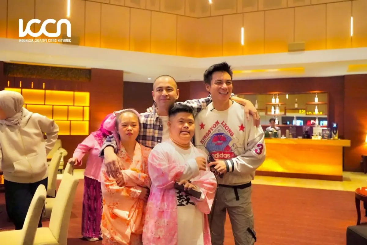 Membuka Ruang Setara, Penyandang Disabilitas Nobar Film Semua Akan Baik-Baik Saja di Cianjur