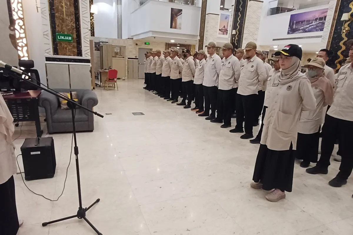 Petugas Perempuan MCH Pimpin Apel Pagi Haji Indonesia di Madinah, Jadi Sejarah Baru