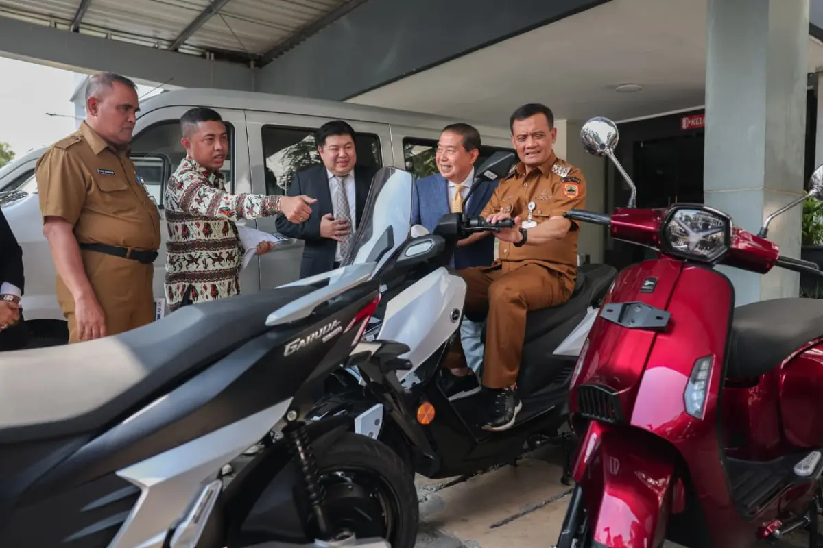Ahmad Luthfi Sambut Investasi Rp15 Triliun untuk Industri Kendaraan Listrik di Jateng