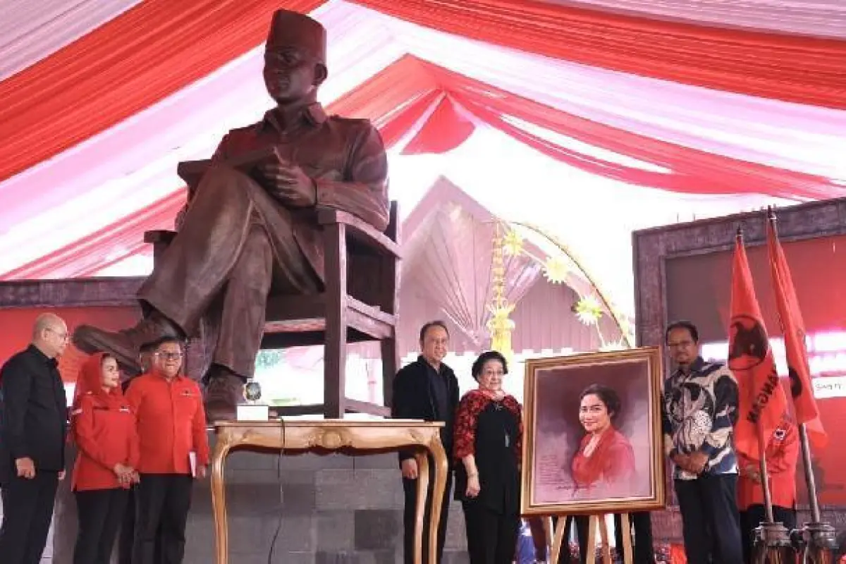 Megawati Resmikan Renovasi Istana Gebang Blitar, Perkuat Pelestarian Sejarah Bung Karno