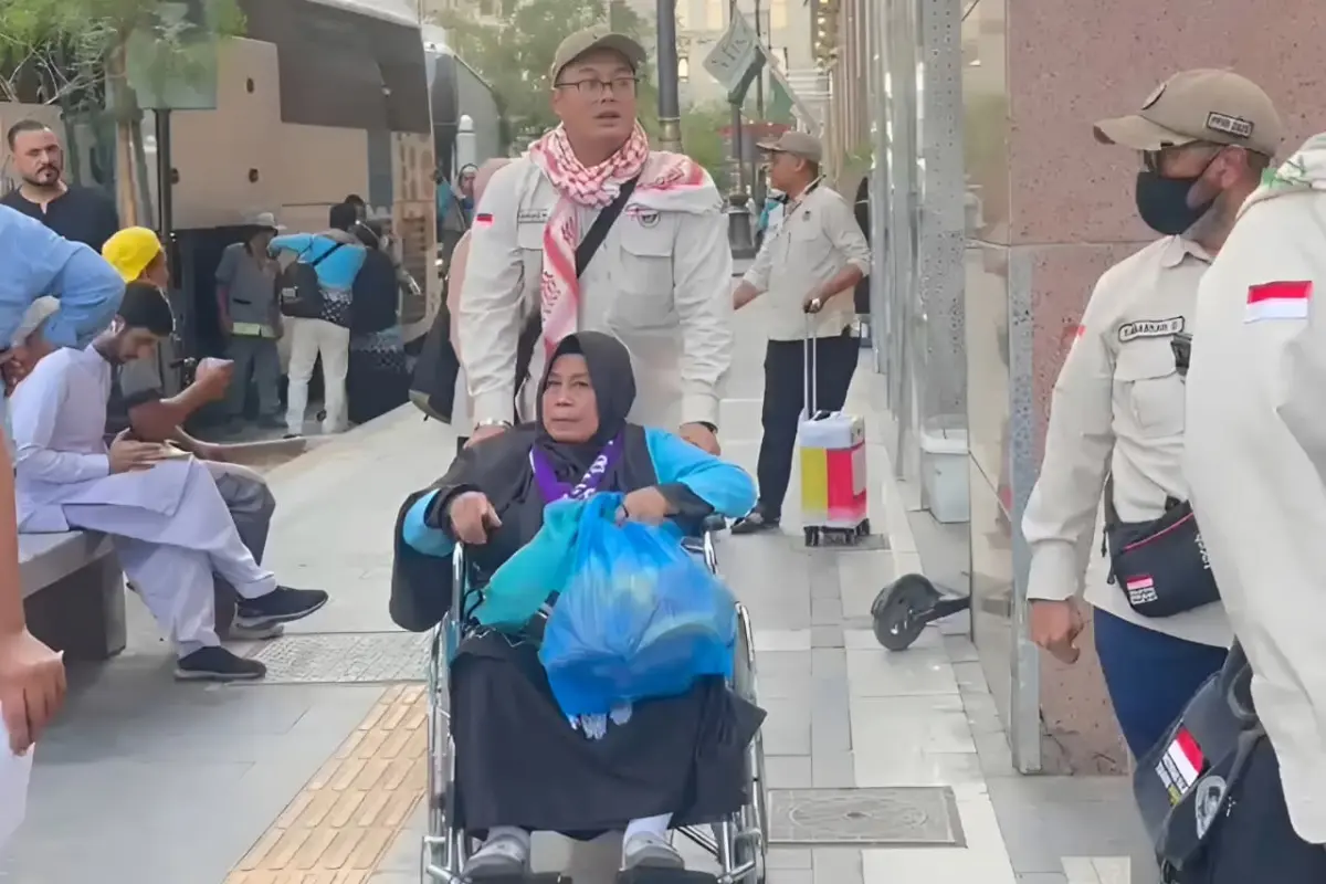 Pulang ke Tanah Air, Tusiah Sedih Meninggalkan Makkah dan Madinah