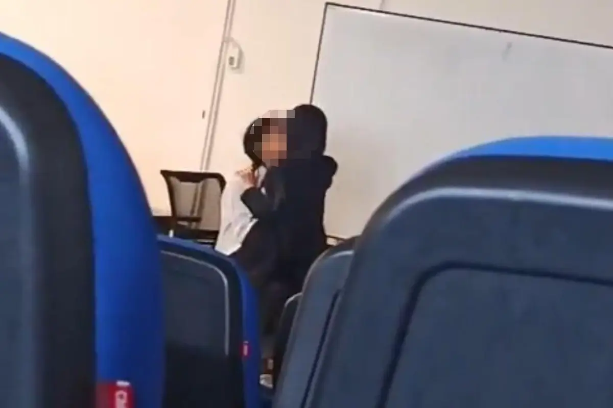 Viral Video Dugaan Tindakan Asusila di Ruang Kelas, UNAIR Buka Suara
