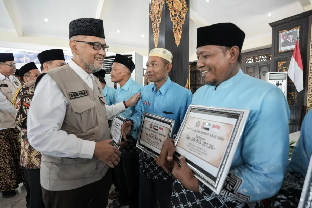 Kemenhaj Kawal Kepulangan, 17 Jemaah Haji Jombang Terima Bantuan dari UEA