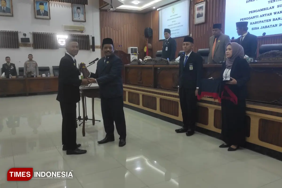 Melalui PAW, Mohamad Sutardo Dilantik Jadi Anggota DPRD Banjarnegara 2024-2029