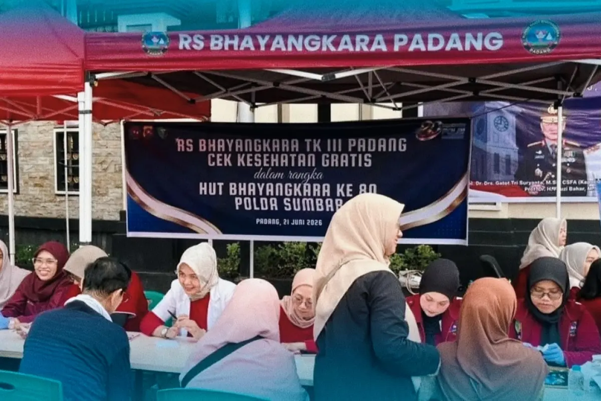 Sambut Hari Bhayangkara ke-80, RS Bhayangkara Padang Gelar Cek Kesehatan Gratis di CFD