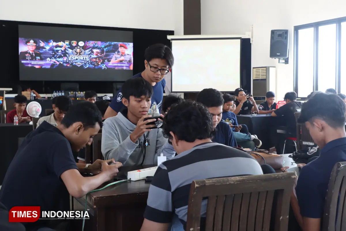 Lewat Turnamen eSport Kapolri Cup 2026, Polresta Banyuwangi Komitmen Kembangkan Potensi Pemuda