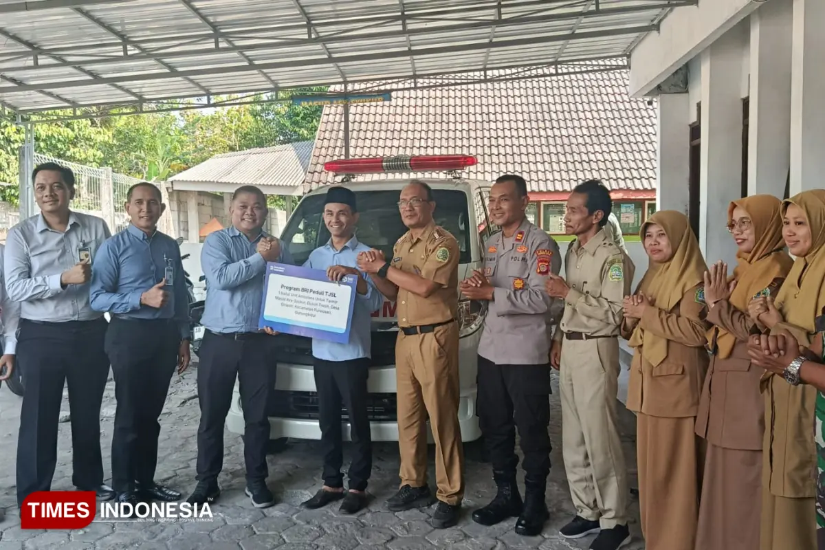 BRI Serahkan Ambulans ke Masjid Asy Syukur Gunungkidul, Perkuat Layanan Kesehatan dan Kemanusiaan