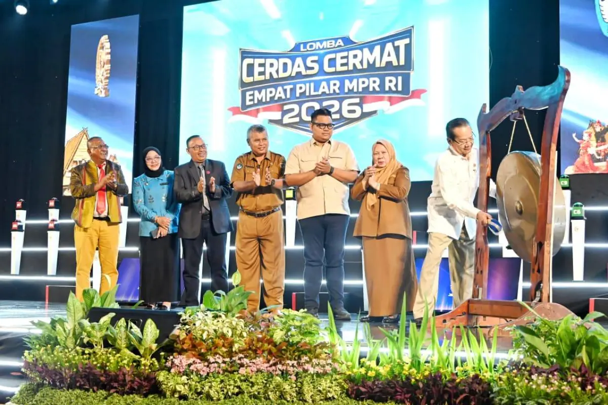 Anggota MPR RI Fraksi Partai Gerindra - 1
