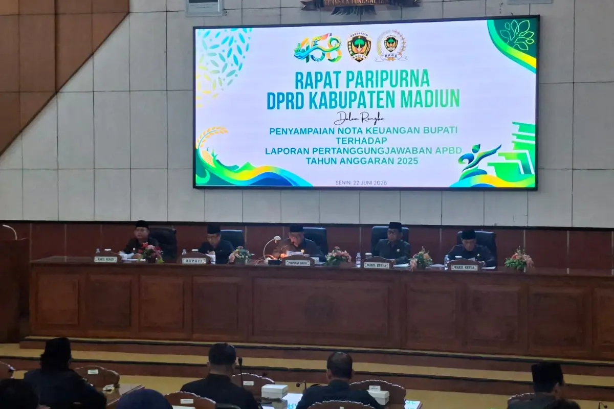 Bupati Madiun Sampaikan Nota Keuangan, DPRD Kabupaten Madiun Kritisi Silpa APBD 2025