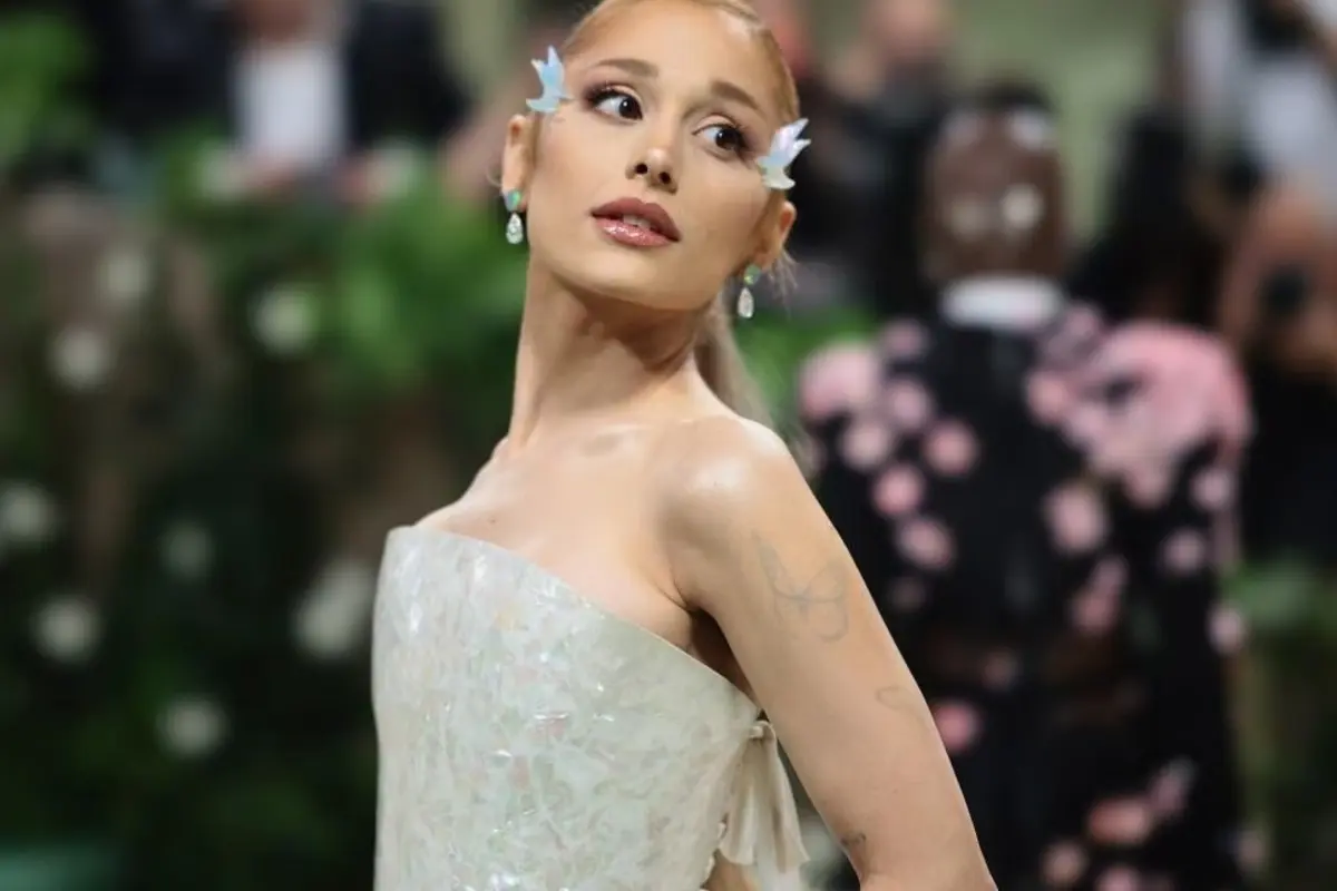 Ariana Grande Bikin Yayasan, Bantuan Perdana untuk Gaza