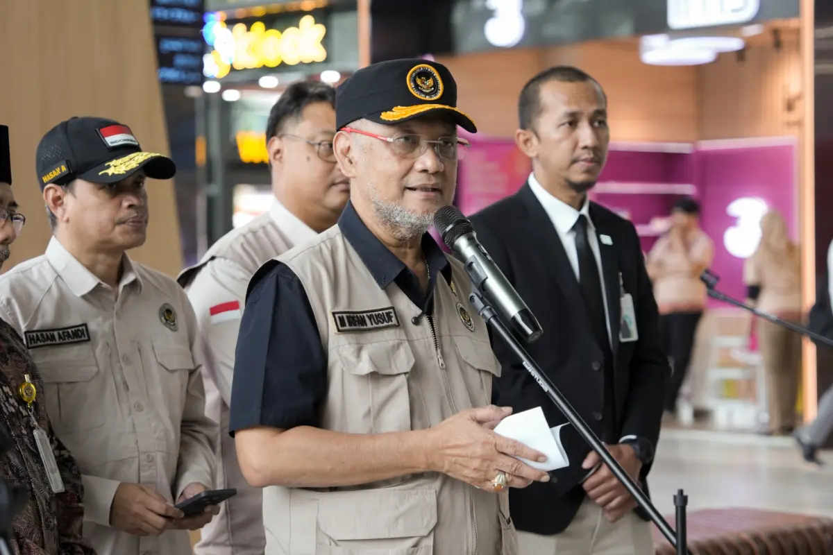 Sambut Kepulangan PPIH Daker Makkah, Menhaj Apresiasi Dedikasi Petugas dan Tegaskan Penguatan Kualitas Layanan