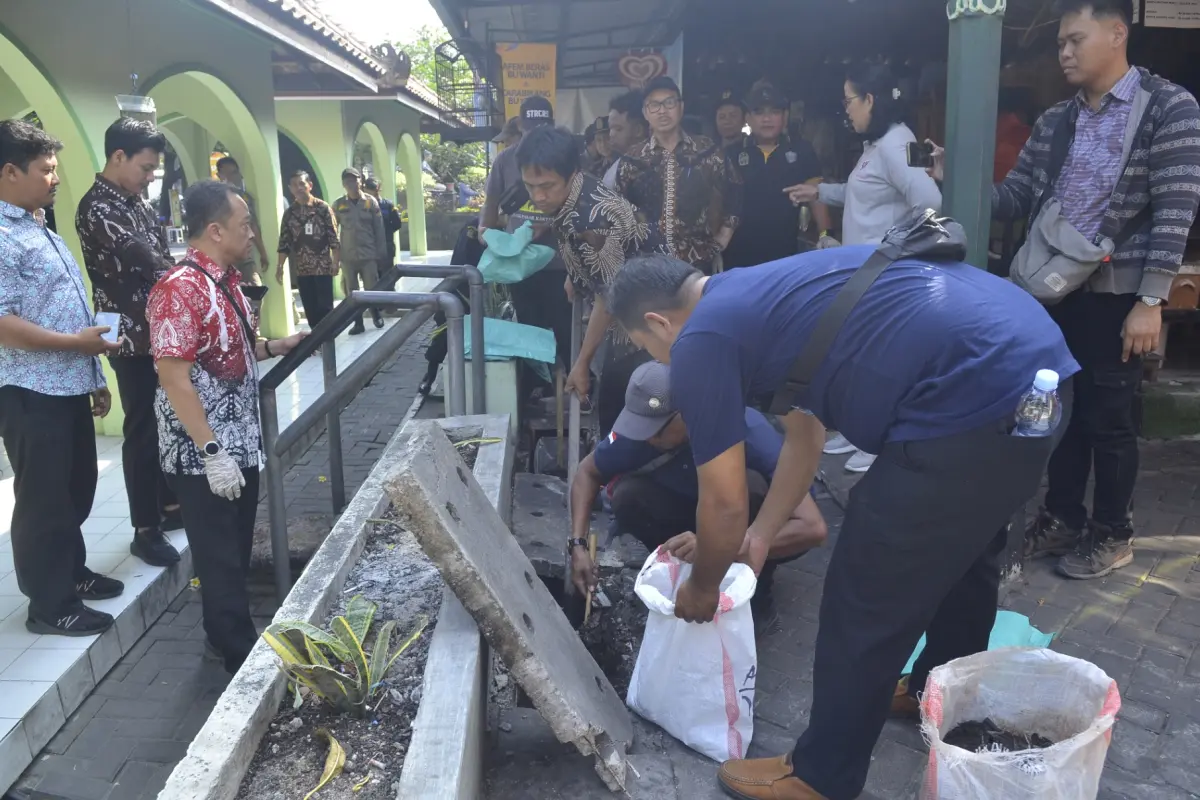 Wali Kota Yogyakarta Minta Pedagang Luangkan Waktu Tiga Jam Tiap Pekan untuk Kerja Bakti
