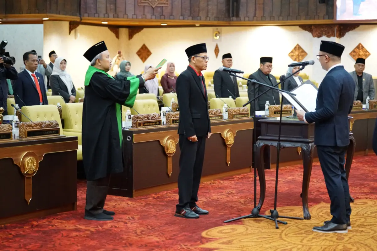 Dilantik Jadi Anggota PAW DPRD Jatim, Andy Firasadi Fokus Bentuk Desa Sadar Hukum