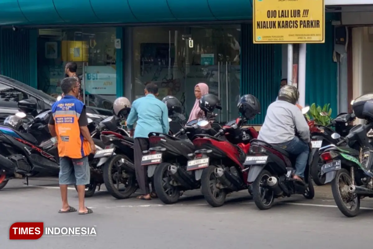 Setoran Rendah, Wali Kota Batu Soroti Kebocoran Retribusi Parkir Tepi Jalan