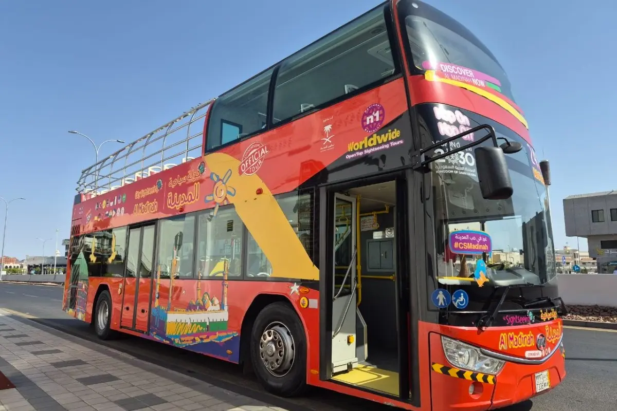 Bus City Sightseeing, Cara Mudah Jemaah Haji Menjelajahi Wisata Sejarah Islam di Madinah