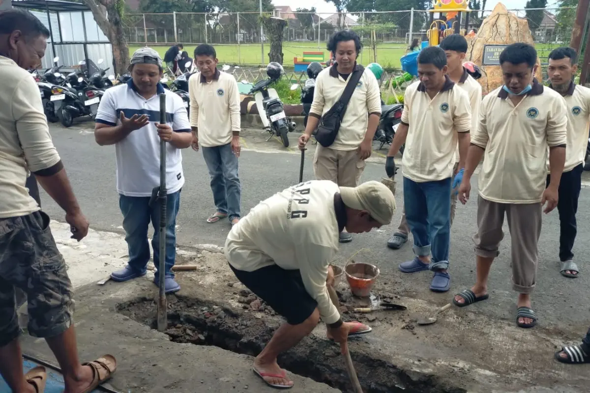 Libur Sekolah Tak Liburkan Karyawan SPPG Rampal Celaket Malang, Tetap Digaji untuk Maintenance Dapur