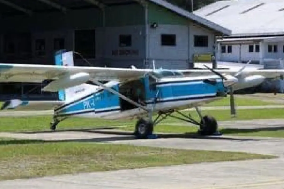 Cuaca Buruk Hambat Evakuasi Pilot AMA yang Gugur Akibat Serangan KKB di Balinggama