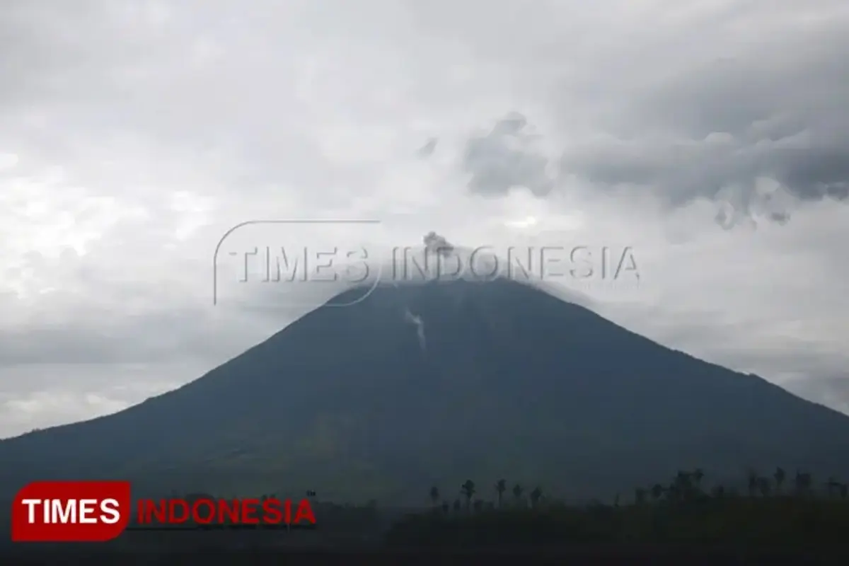 Hormati Hari Raya Karo, Jalur Pendakian Gunung Semeru Ditutup pada 7-18 Agustus 2026