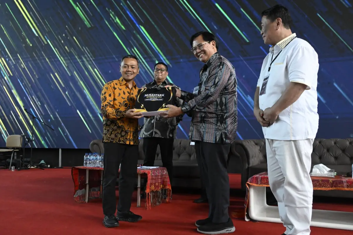 Hadiri Hari Doa Nasional, Wamen Fajar Dorong Kolaborasi Negara dan Komunitas Keagamaan di Pendidikan