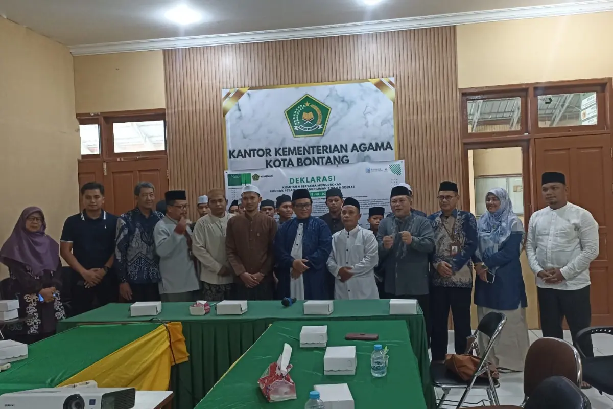 Kemenag Bontang Bersama Pesantren dan Boarding School Deklarasikan Perlindungan Santri