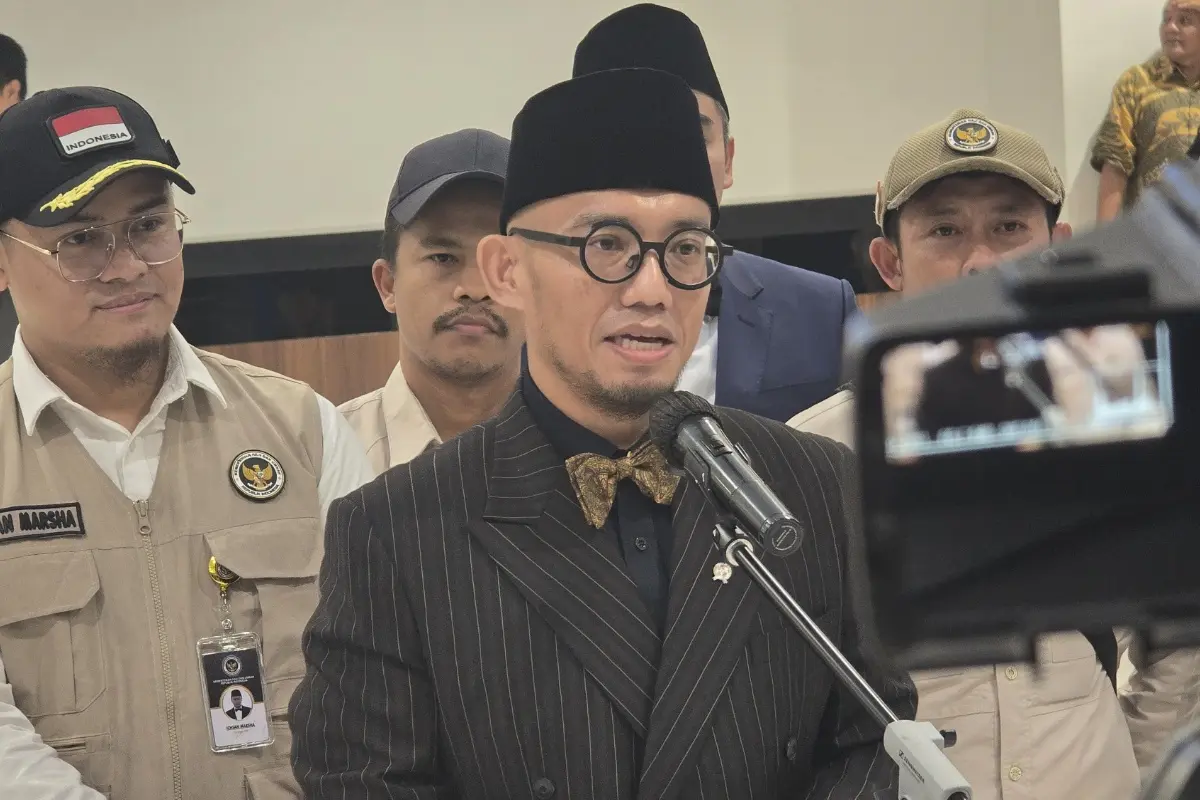 Sambut Kepulangan PPIH Daker Madinah dan Bandara, Wamenhaj Sampaikan Apresiasi atas Suksesnya Haji 2026