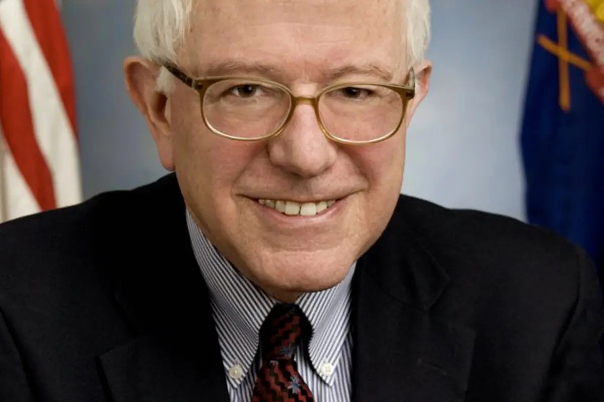 Bernie Sanders: AS di Ambang Revolusi Politik Usai Kemenangan Sosialis Demokrat