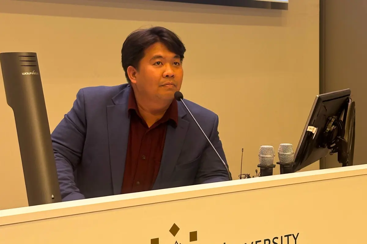Dosen Muda FH Unesa Buka Jalan Beasiswa Erasmus+ ke Eropa