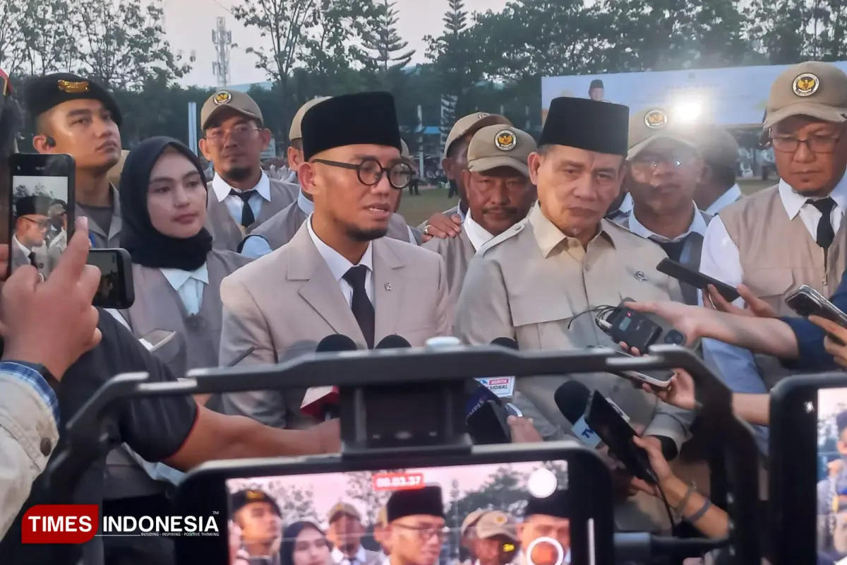 Sampaikan Pesan Prabowo ke ASN Kemenhaj, Wamen Dahnil: Jangan Korupsi dan Mengkhianati Umat